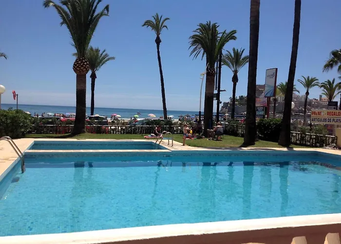 Bahia Mar *